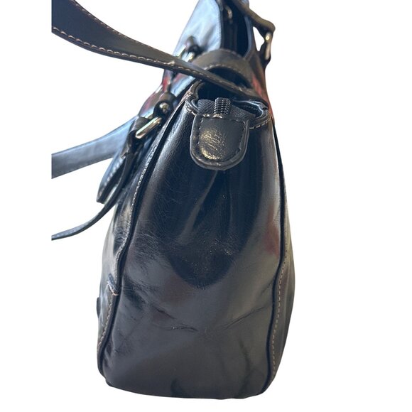 Peck & Peck Black Faux Leather Satchel With Silver Buckle Detail & Multiple Comp - Picture 4 of 11